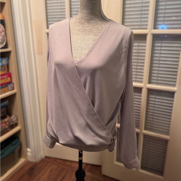 Saks Fifth Avenue top - Picture 1 of 8